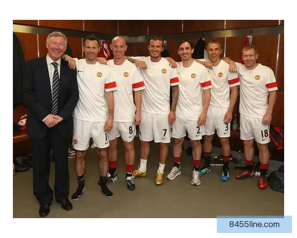 倚老卖老成流量密码曼联九二班频踩老东家贬低现役引争议为核心